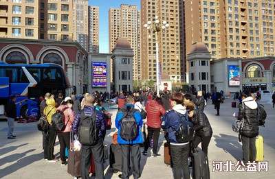 河北七彩橋國(guó)際旅行社歡送懷特人赴廈門(mén)觀光游，票務(wù)代理服務(wù)助力無(wú)憂(yōu)旅途
